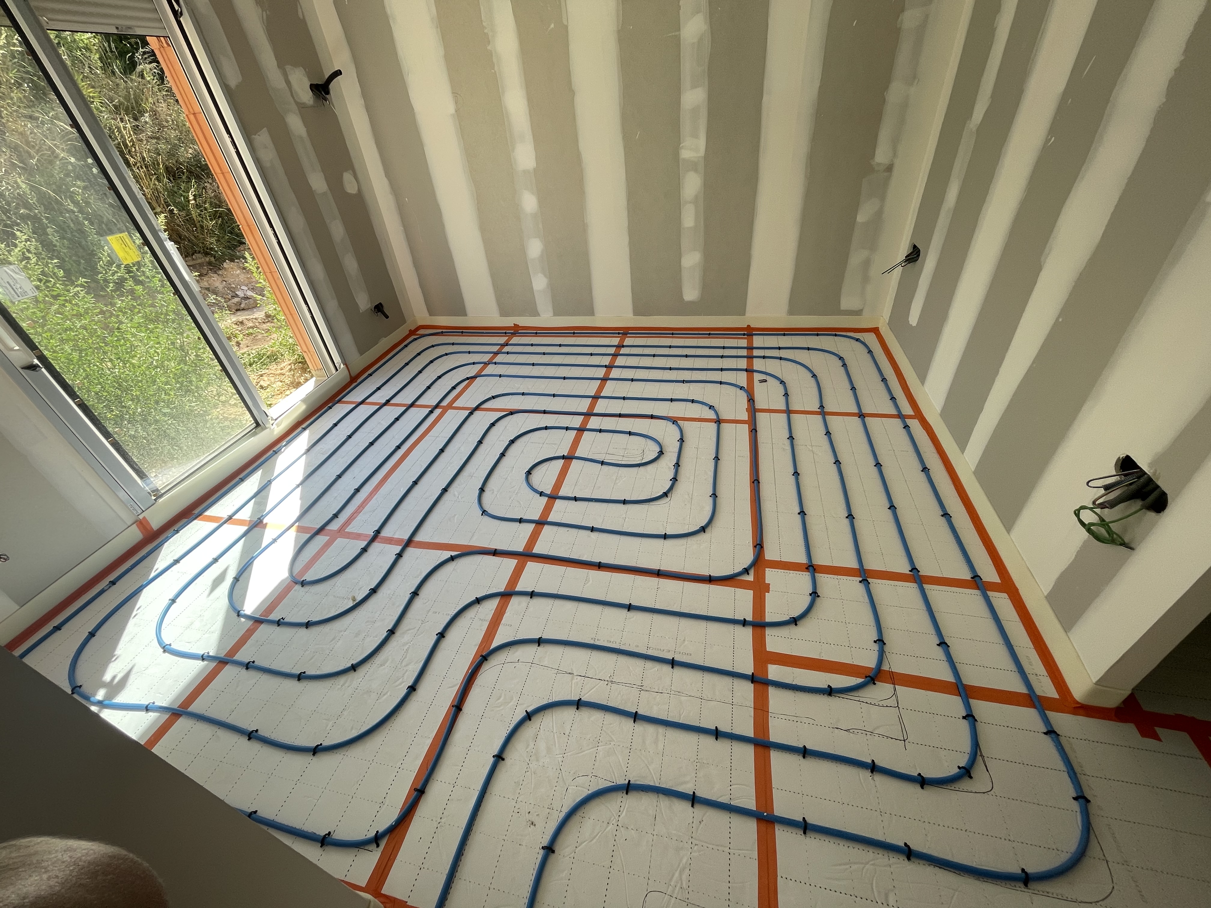 Plancher chauffant - Chauffage du Contynois, chauffagiste spécialiste en installation, entretien et dépannage à Conty